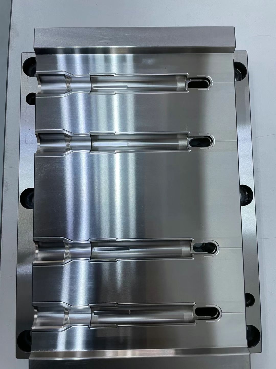 mmexport1669776198095